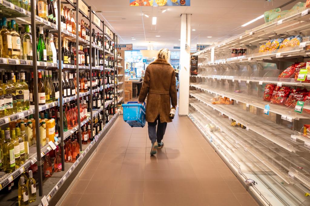 Vitality of grocery&nbsp;stores